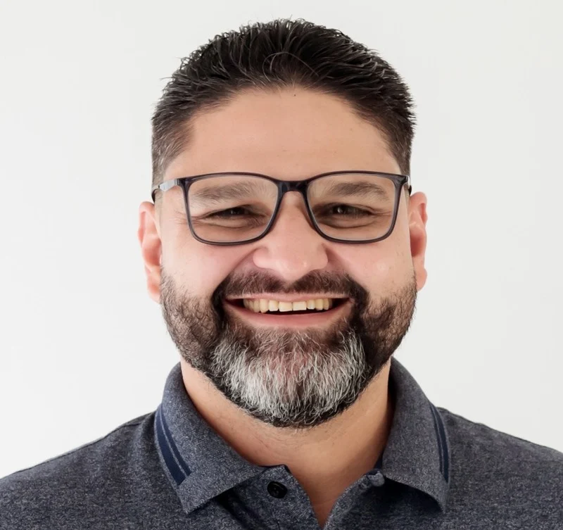 Dr. Alexandre Mota